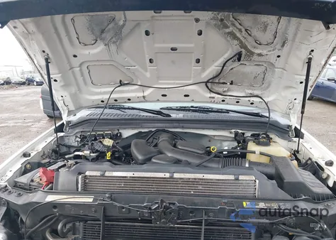 2010 Ford F-250 Lariat/Xl/Xlt z USA, uszkodzony, nr VIN 1FTSX2B57AEA18749